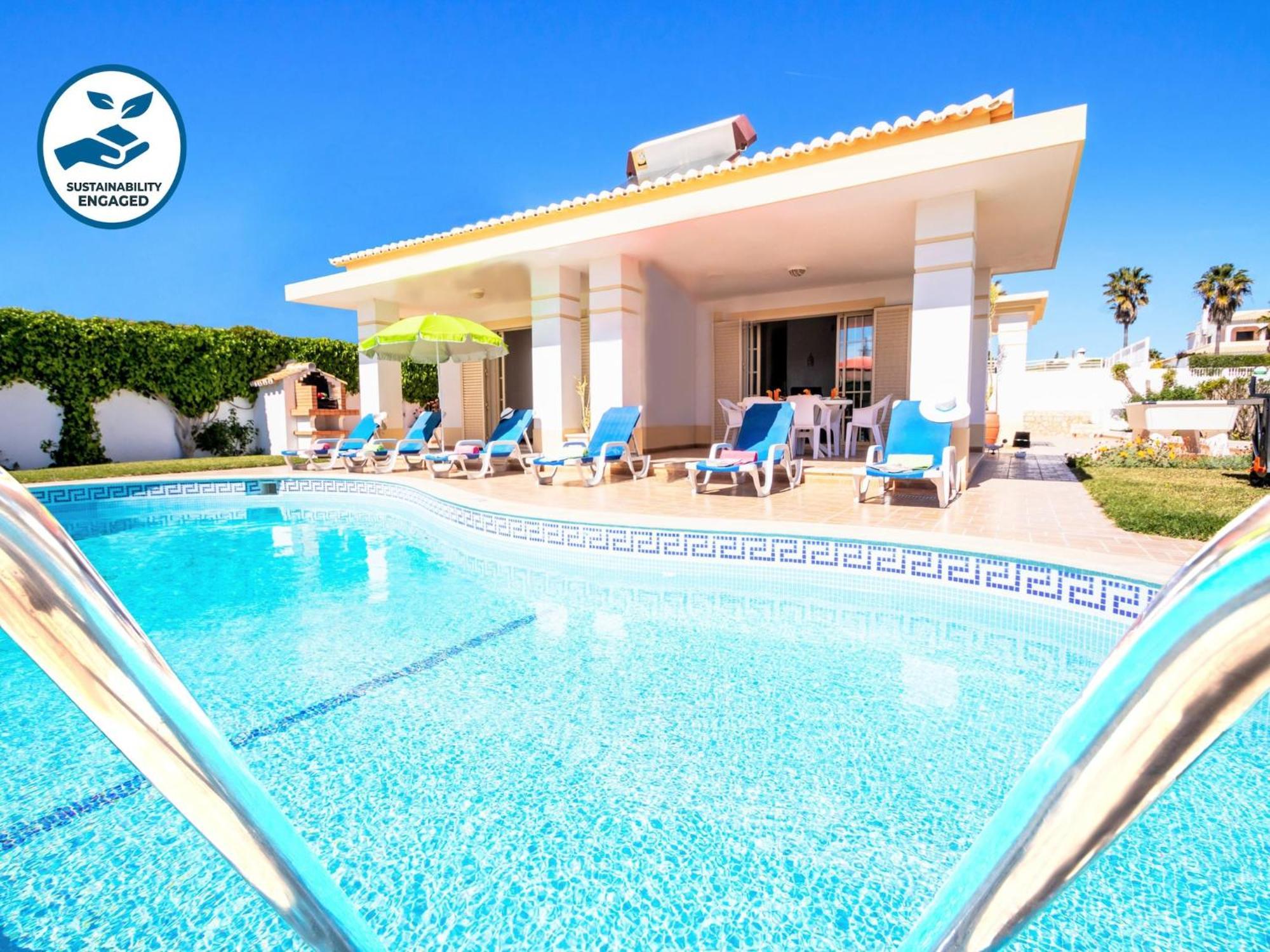 With Heatable Pool * Albufeira